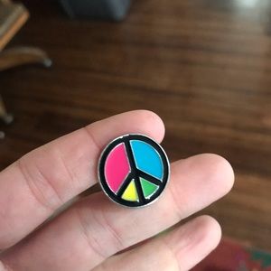 vintage peace sign pin